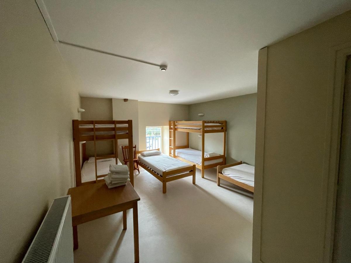 Auberge Val Sans Retour Trehorenteuc Esterno foto