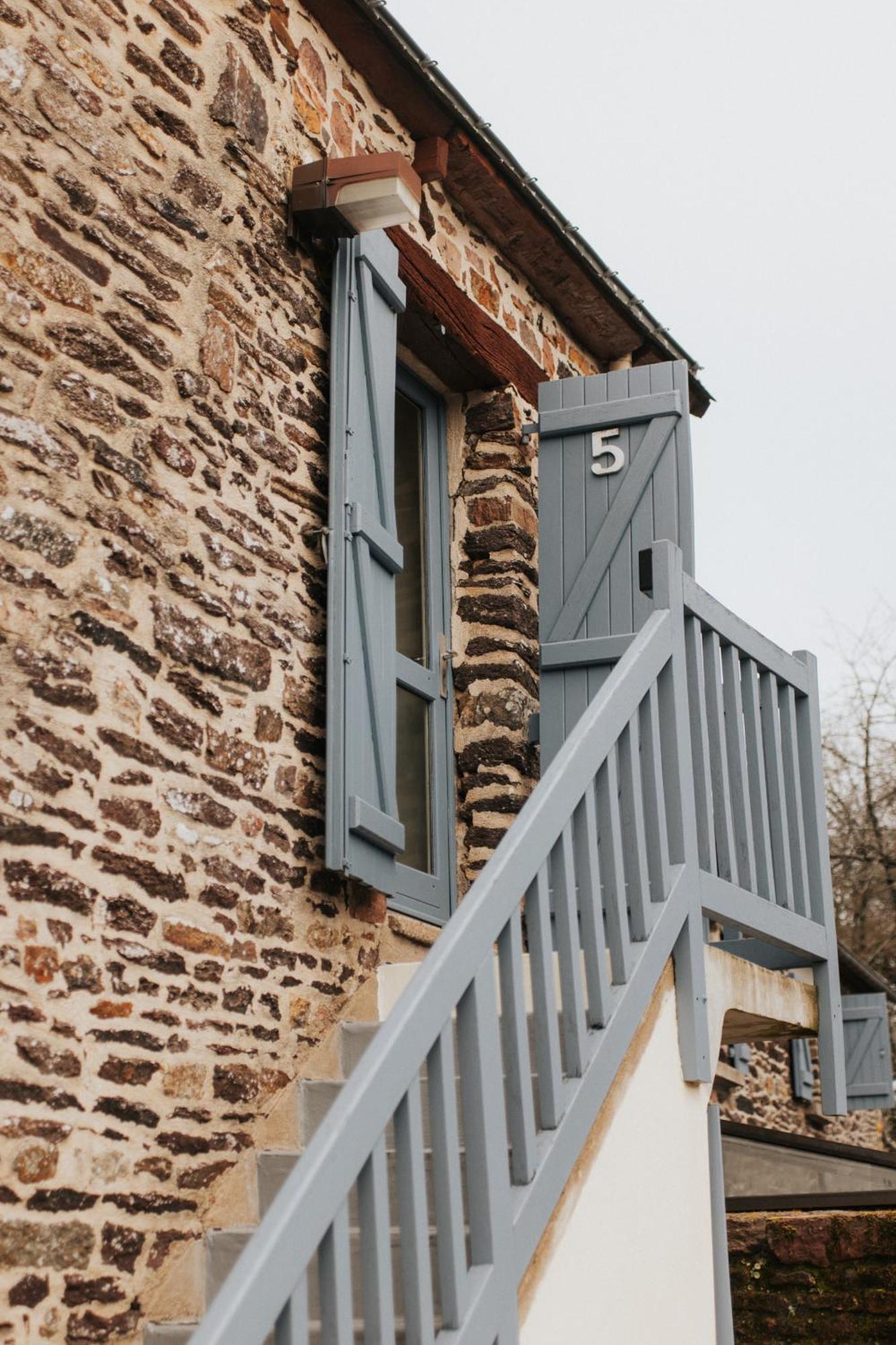 Auberge Val Sans Retour Trehorenteuc Esterno foto